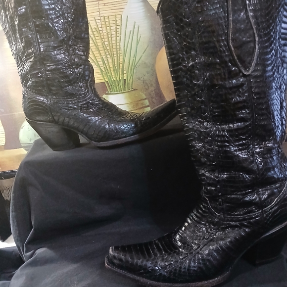 Black Crocodile Leather Cowboy Boots - Picture 12 of 14